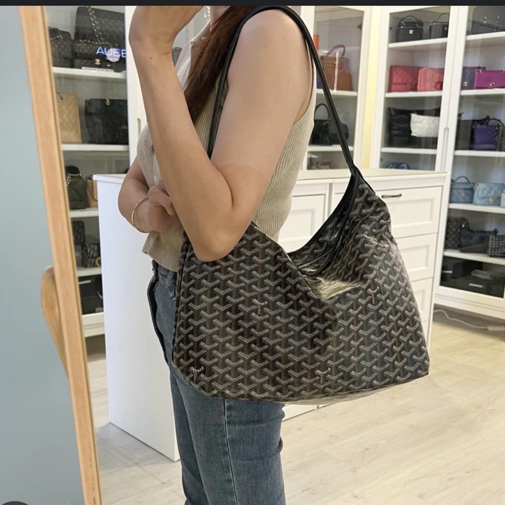 Authentic Goyard Black & Brown Chevron Canvas Hobo ✨GUC✨